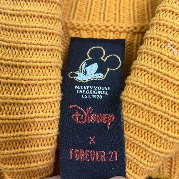 Forever 21 - Disney X Mickey Mouse Retro Yellow Crop Turtleneck Size Small - Picture 8 of 10
